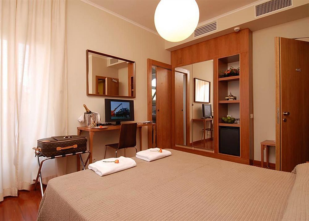 רומא Hotel Terminal מראה חיצוני תמונה